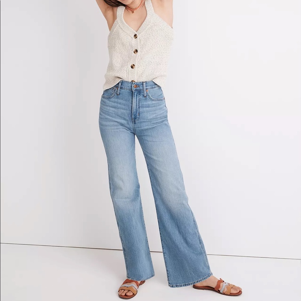 Madewell 11”high rise flare NWT in conwell wash